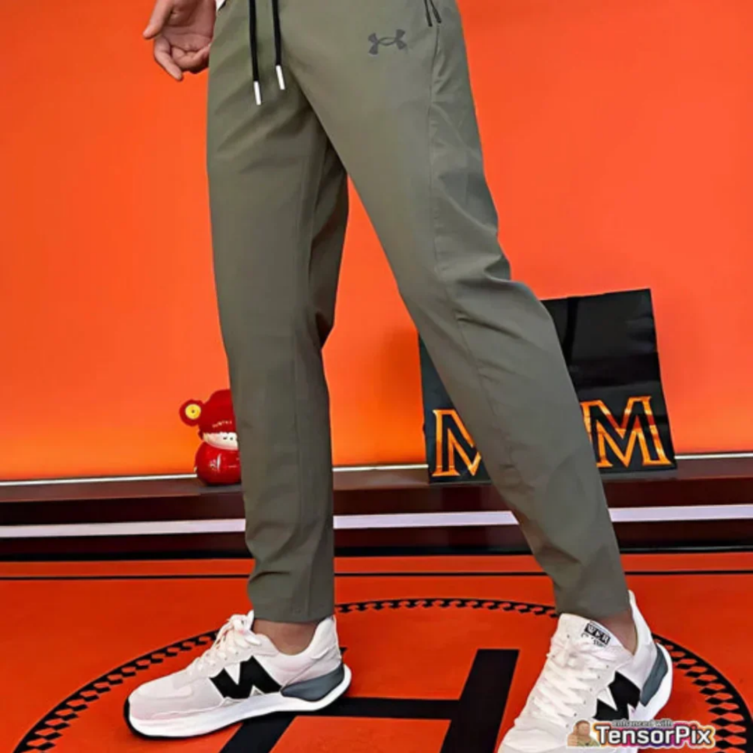 Broek van ultra-elastische stof