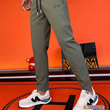 Broek van ultra-elastische stof