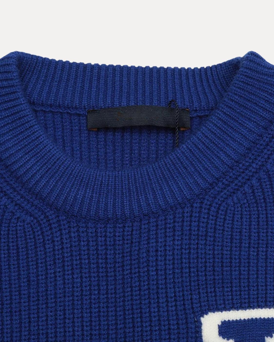 PULL EN TRICOT