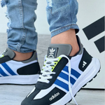 Nieuwe Sneakers