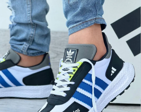 Nieuwe Sneakers